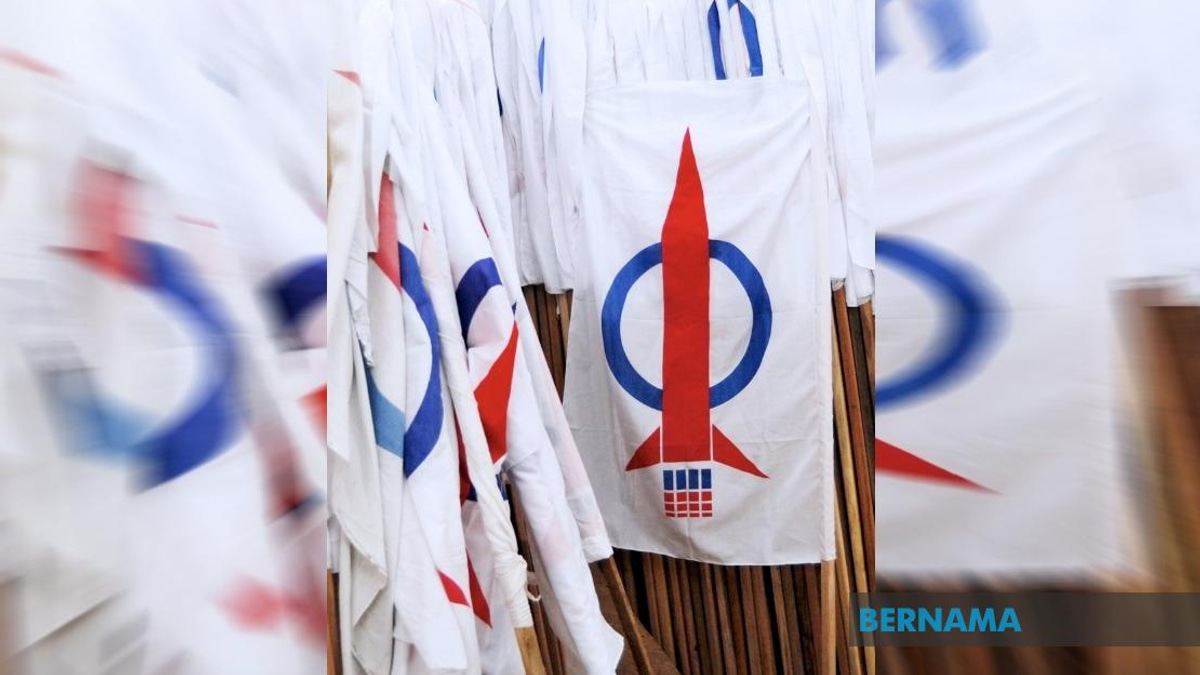 DAP to Vote on Staying in Unity Government at Sunday Conference