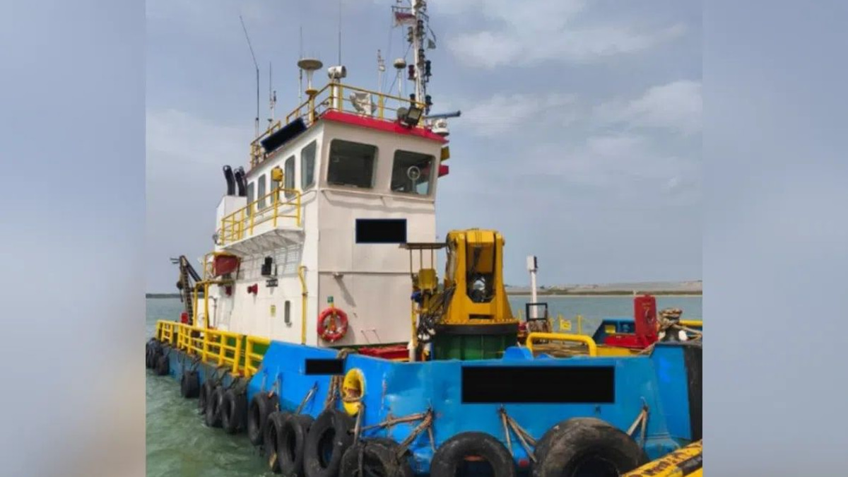 Eight crew members arrested after marine fuel theft from tugboat off Singapore