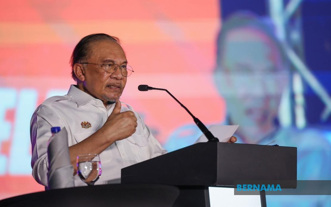 Anwar Calls on FELDA to Strengthen Governance and Learn From Past Failures