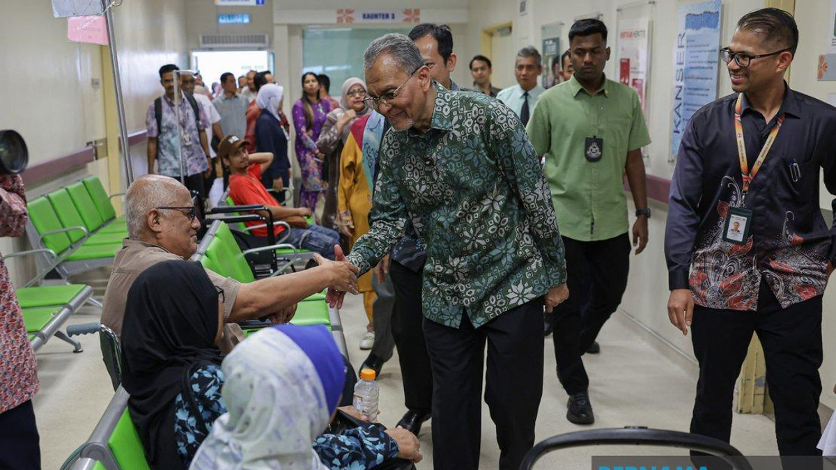 Malaysia's Health Ministry Sets October Deadline for Workplace Mental Health Policy Framework
