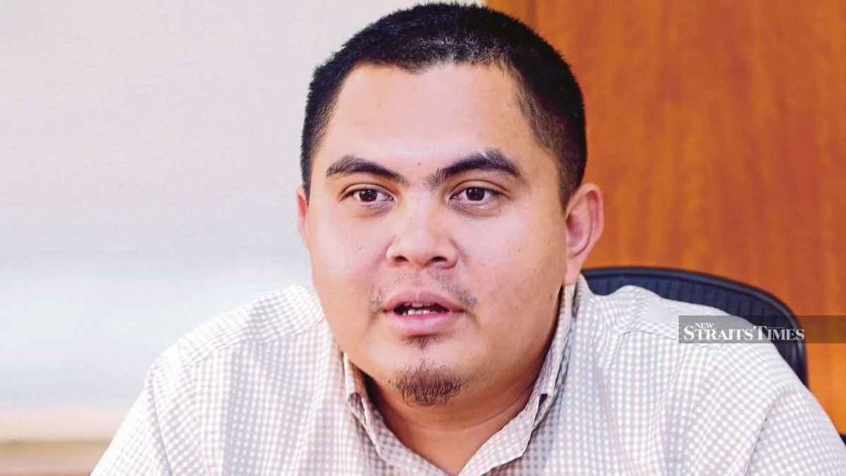 Umno is not a family party, Akmal tells Puad