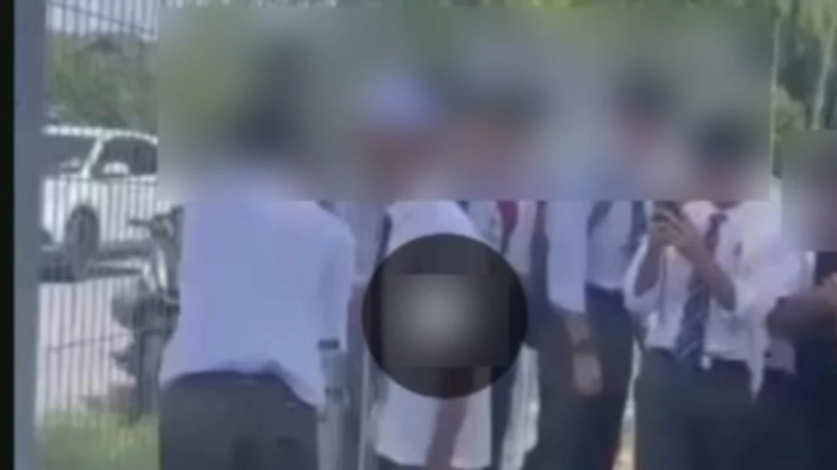 Selangor Education Department Assists Authorities in Investigation into Rawang School Fight Video