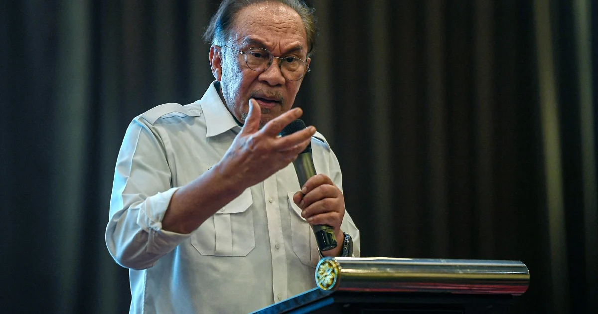 Federal Government Inherits Felda's Hefty RM1 Billion Annual Debt Burden