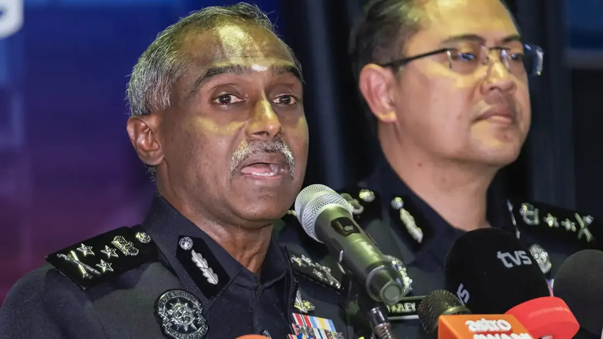 Woman to Face Court Tomorrow on Defamation Charges Linked to Anwar