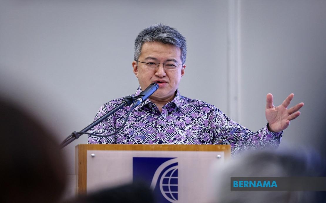Pakatan Harapan Braces for Vote Spillover Risk in Johor Contest as Perikatan Nasional Steps Back