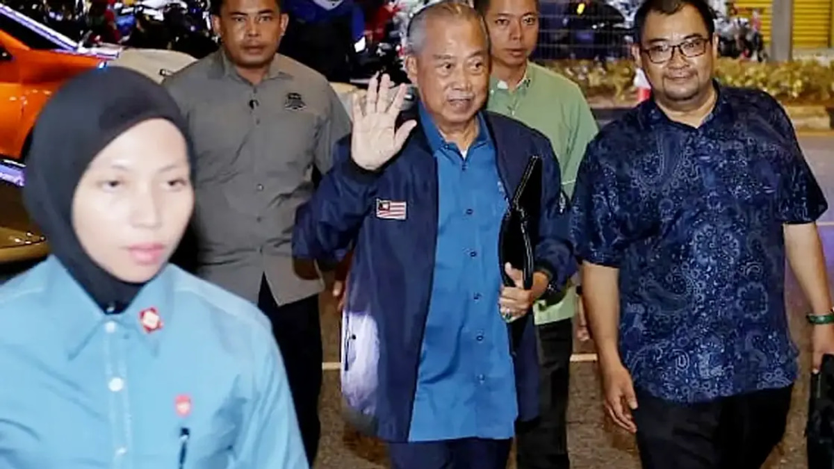Muhyiddin convenes emergency Perikatan Nasional summit as Bersatu faces uncertain future