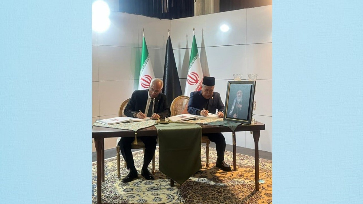 Mohamad Sabu Leads Malaysian Delegation in Paying Respects to Late Iranian Leader Khamenei