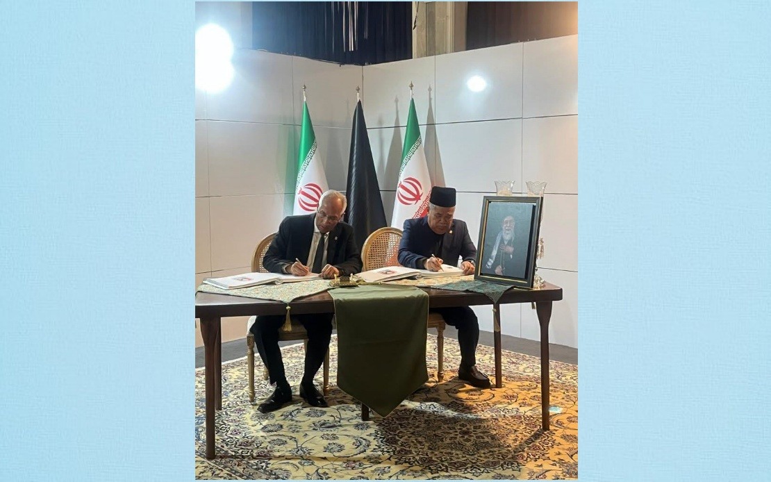 Mohamad Sabu Leads Malaysian Delegation in Paying Respects to Late Iranian Leader Khamenei