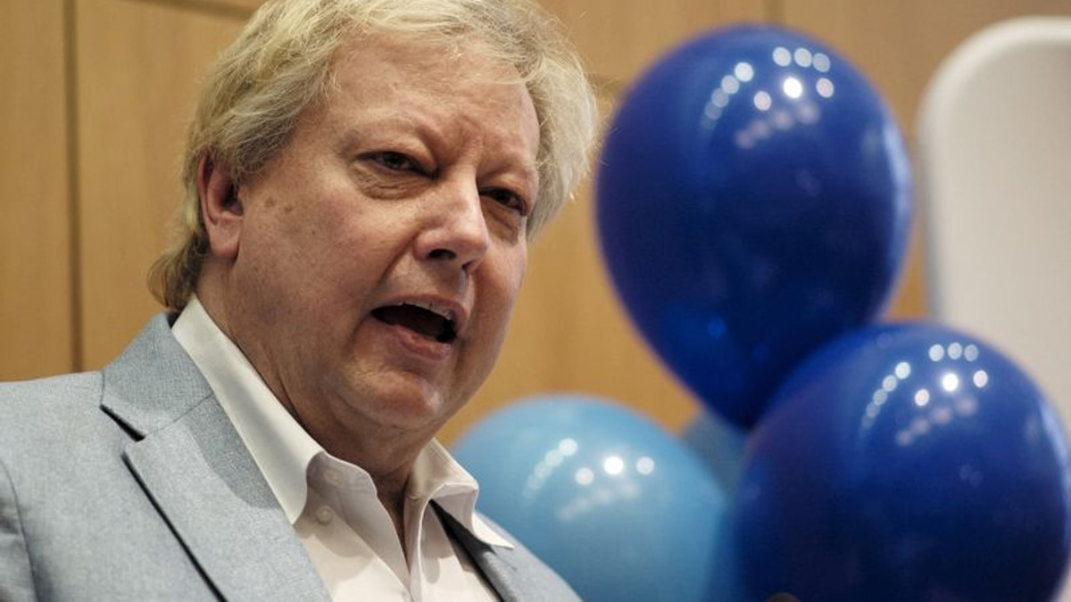 WiseTech Global Co-founder Richard White Steps Down as Executive Chair Amid Personal Allegations