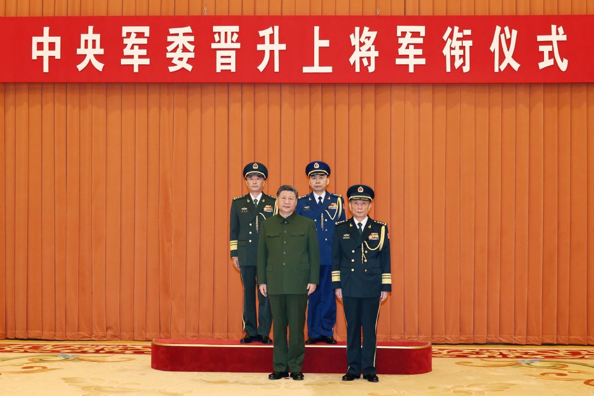 Xi Jinping Reshuffles Military Leadership as Anti-Corruption Campaign Deepens