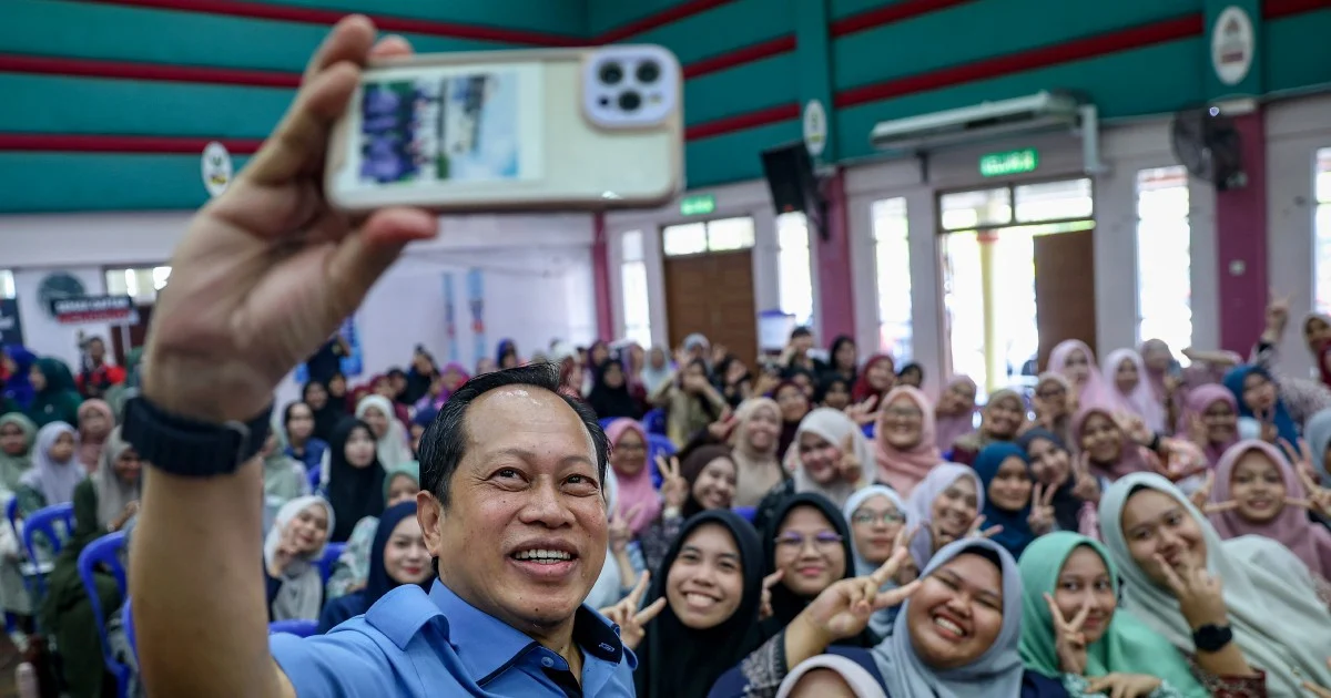 DAP's Claims of BN Instability in Johor 'Baseless,' Says Ahmad Maslan