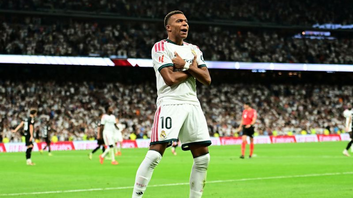 Mbappe's Hat-Trick Propels Real Madrid Past Real Sociedad in Bernabeu Opener