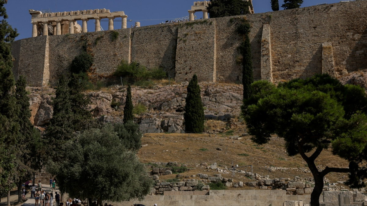 Knife Attack on Tourists Near Athens Acropolis Raises Safety Concerns at Iconic Heritage Site