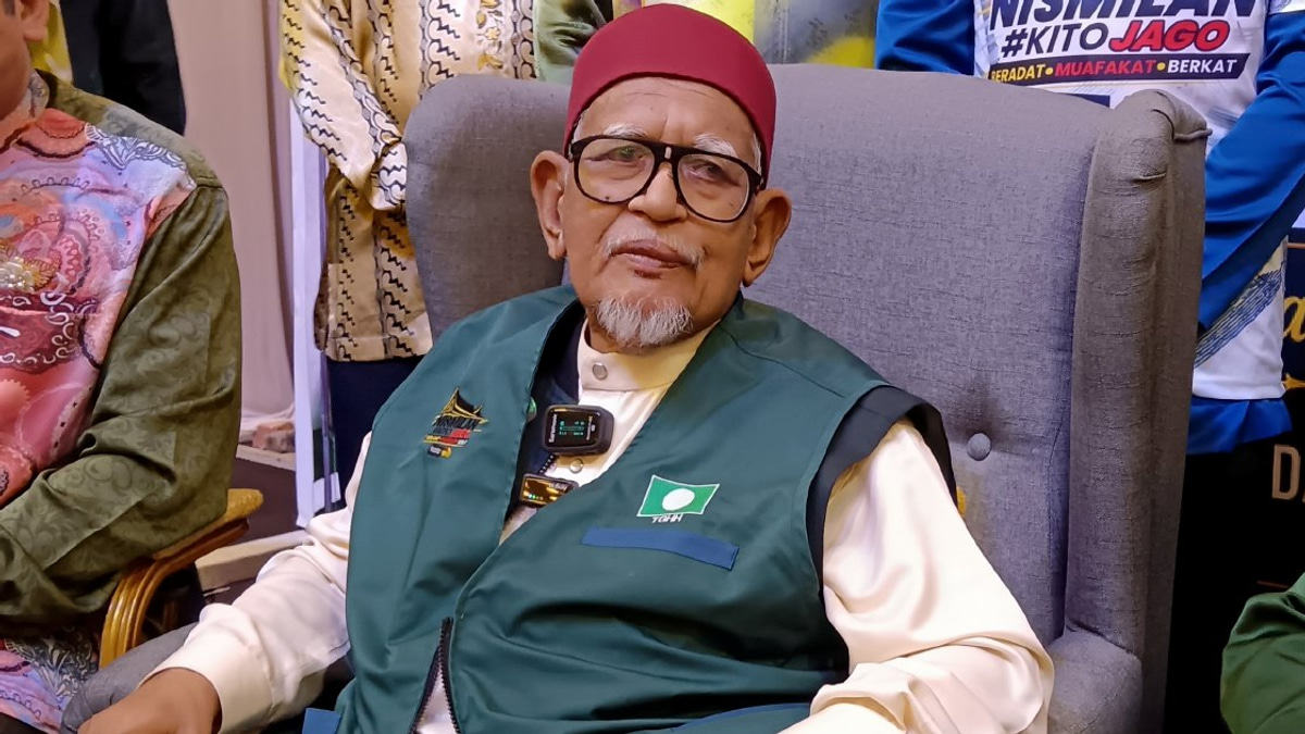 Hadi Rejects Muhyiddin's 'Toxic PN' Accusation, Blames Bersatu Leadership