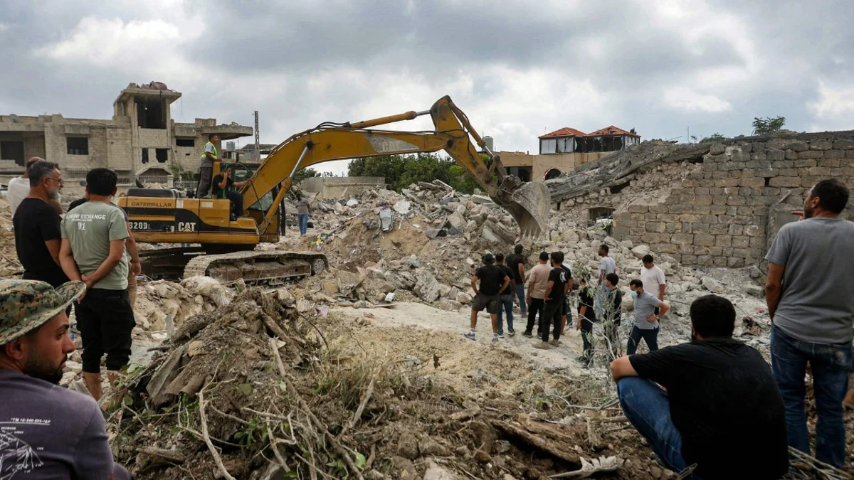 Hizbollah Rejects Israel's Proposed Security Zone in Southern Lebanon