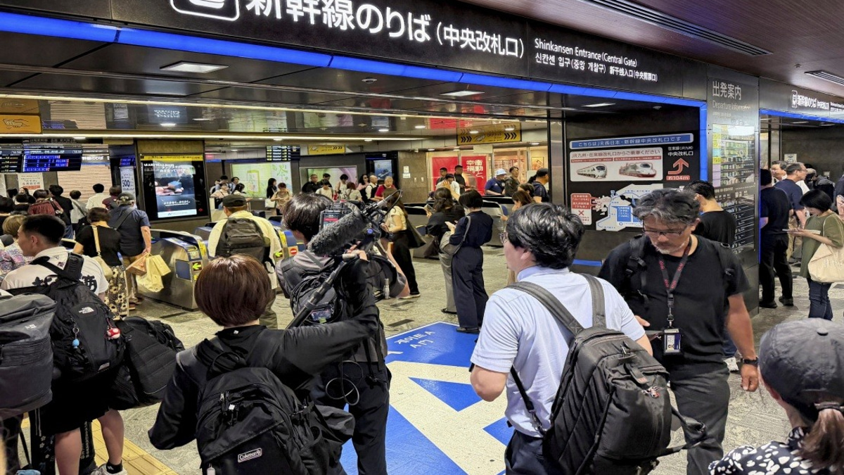 M7.1 Earthquake Strikes Southwestern Japan, Triggering Tsunami Warnings