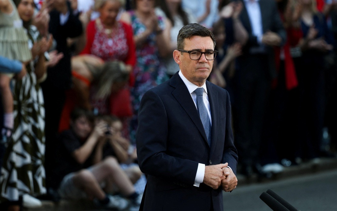 Andy Burnham Sworn in as UK Prime Minister After Starmer's Resignation