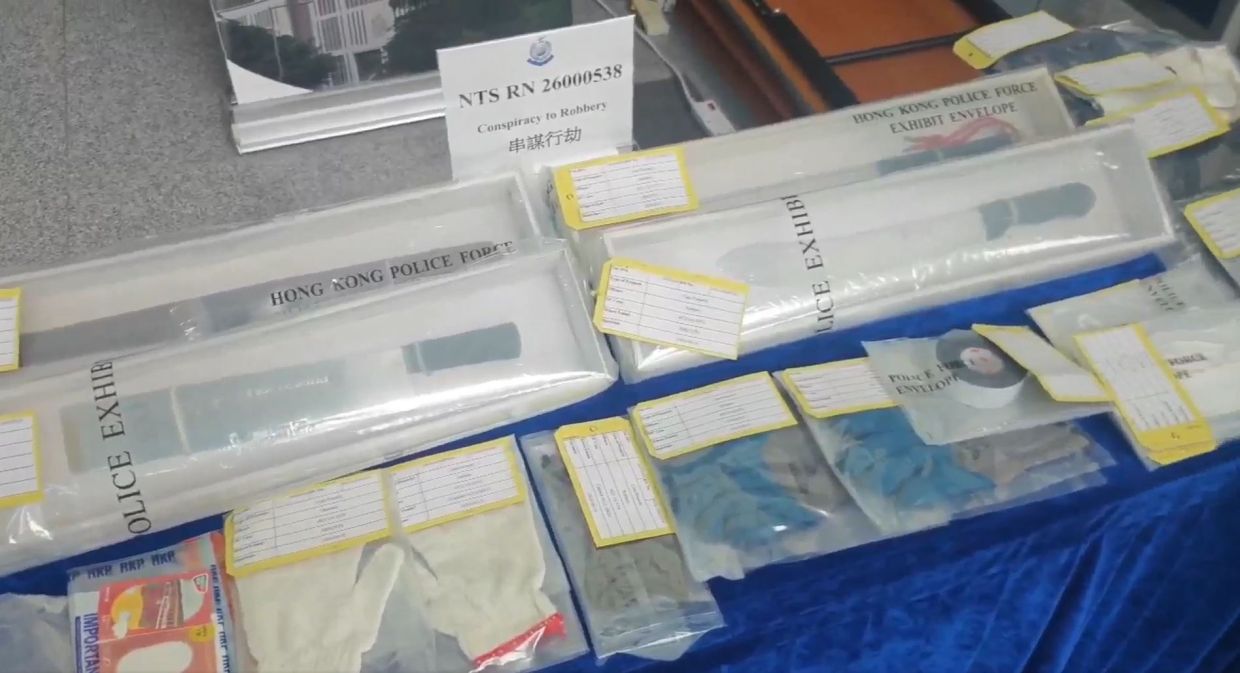 Hong Kong police arrest seven suspects in HK$7 million airport gold bar robbery