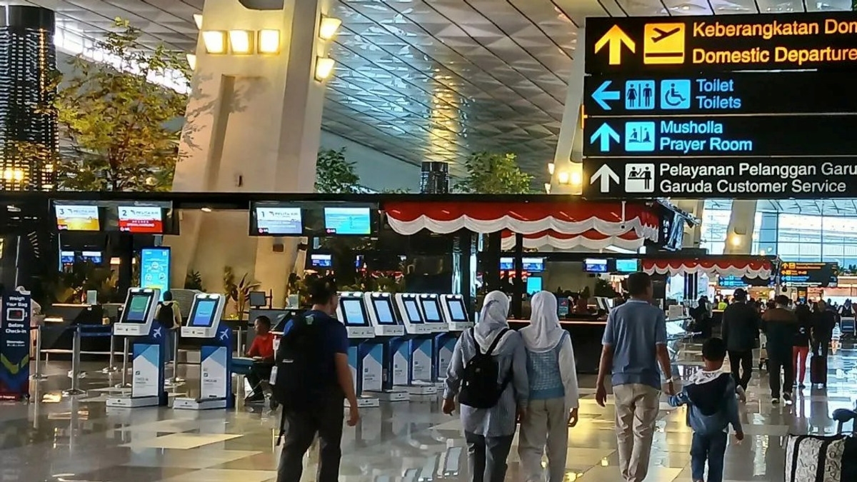 Malaysian Pilot Detained at Indonesia Airport with 70,000 Ecstasy Pills