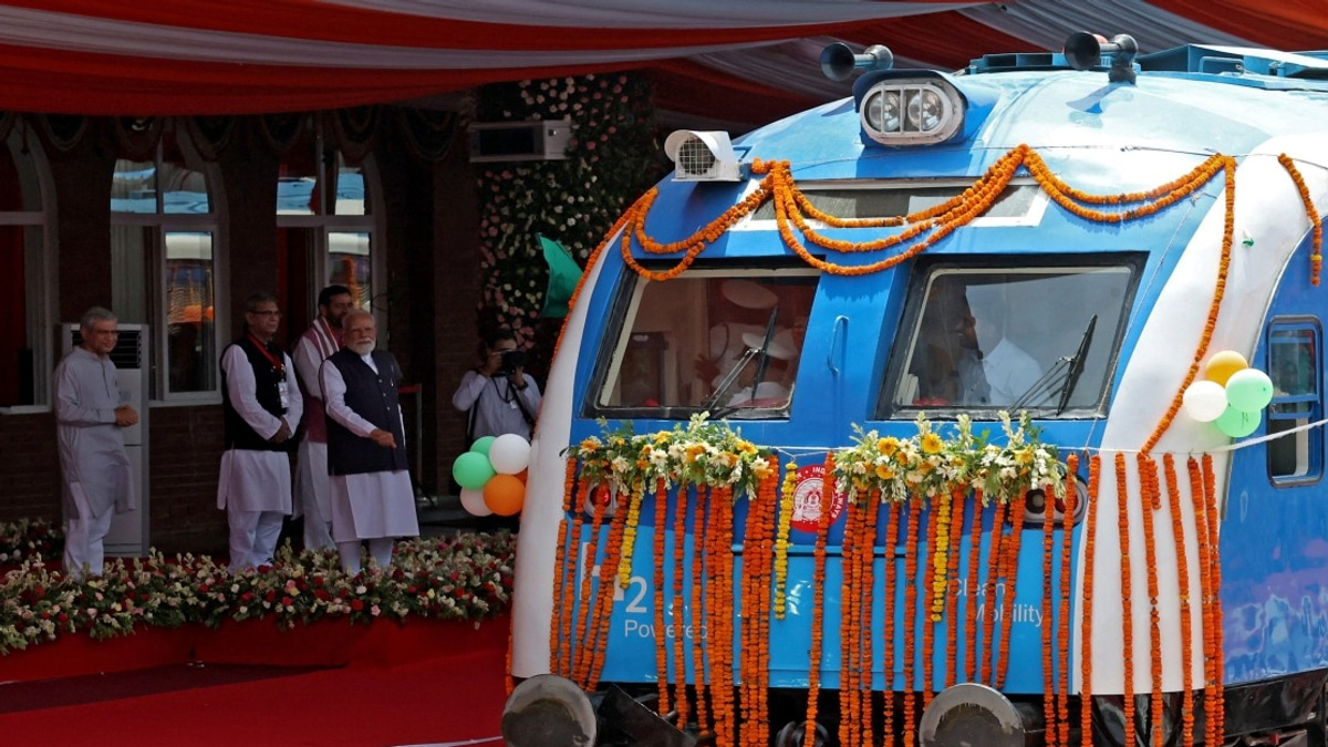 India Launches First Hydrogen-Powered Train, Joining Global Green Rail Movement