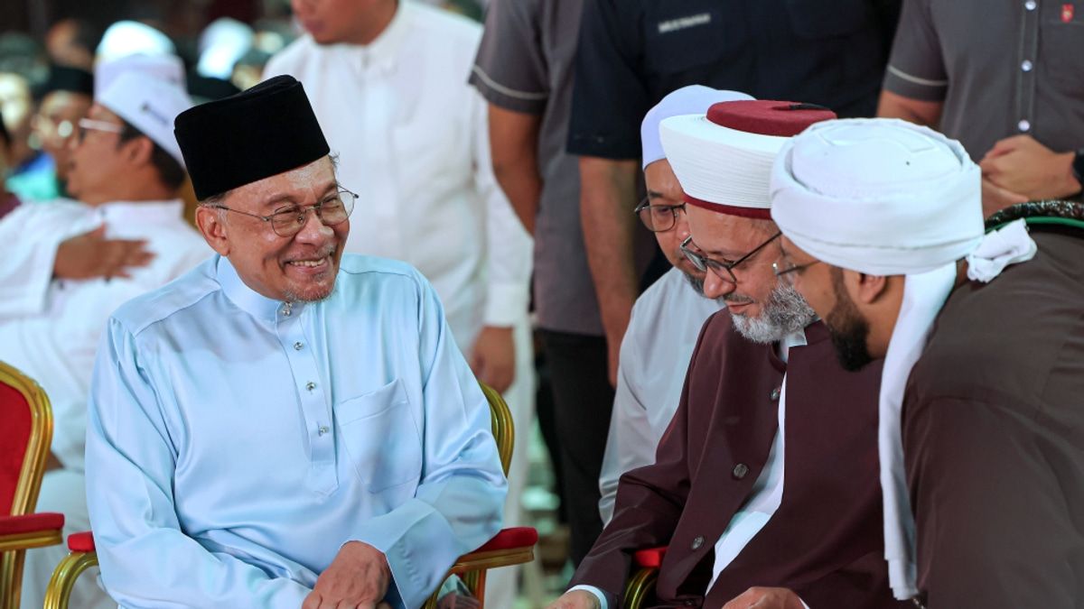 Anwar Defends Public Release of Tabung Haji Inquiry Report as Question of Institutional Trust