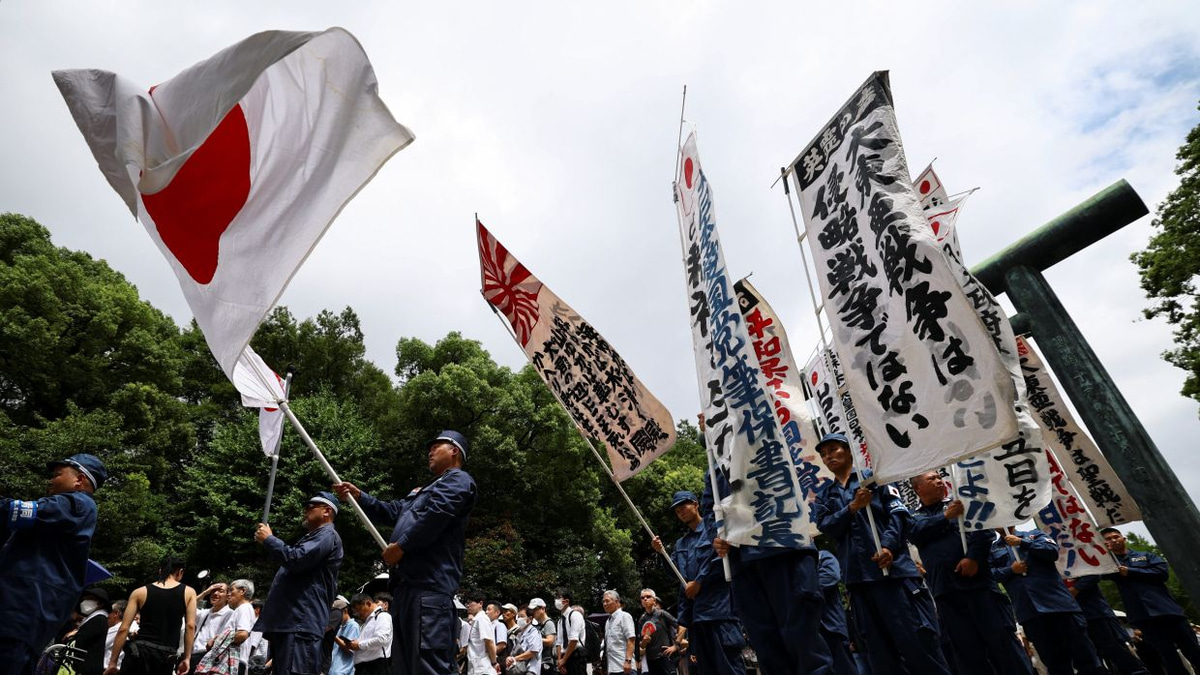 Japan's Defence Minister Visits Yasukuni Shrine as PM Signals Diplomatic Restraint