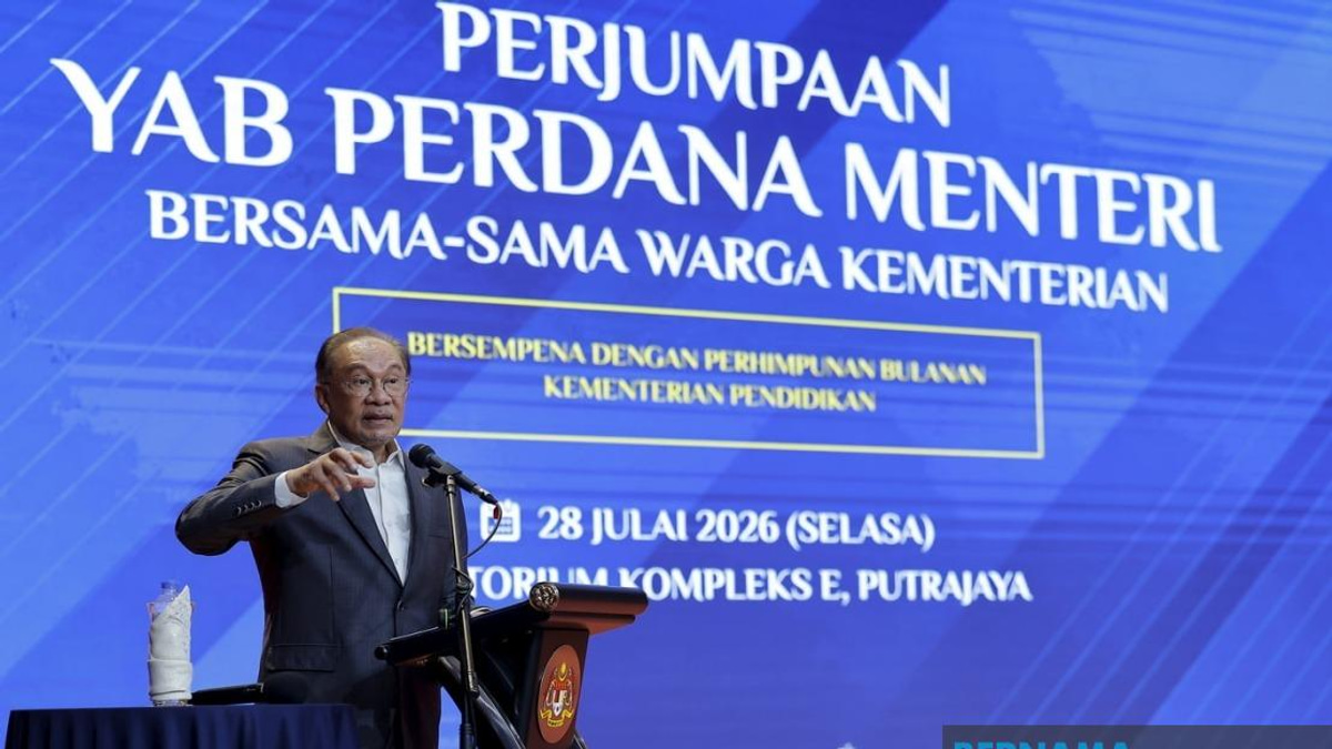Form Six Management Stays With Education Ministry, PM Anwar Confirms