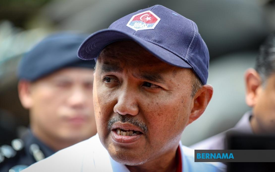 Illegal Waste Dumping Operation in Johor Shut Down, Four Detained