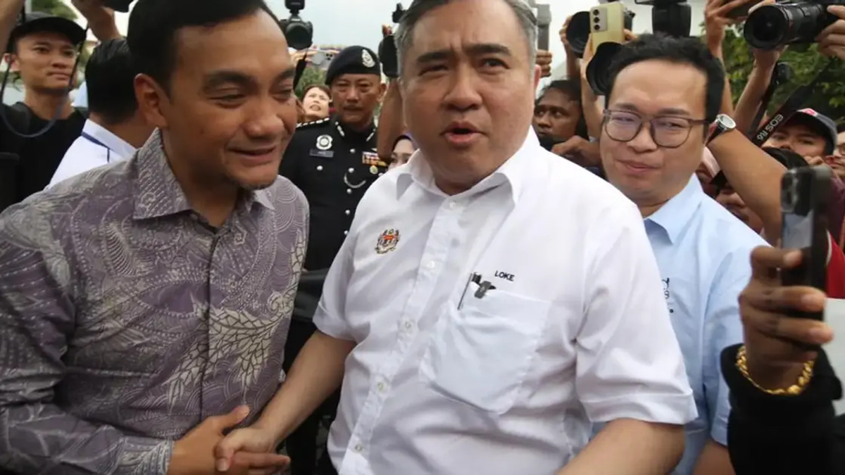 Loke and Onn Hafiz chart cautious course after public clash