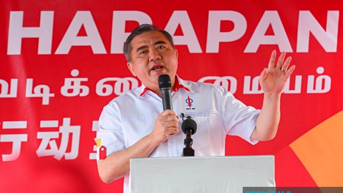 Loke Targets 70% Voter Turnout for Johor Election as Transport Links Fill Up