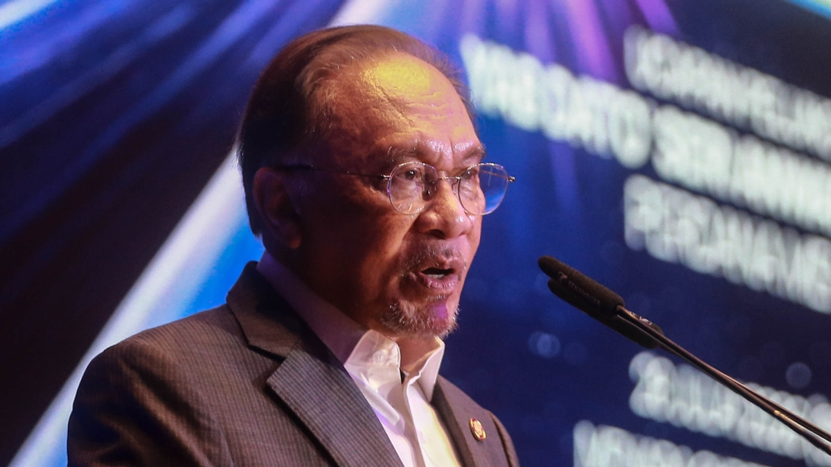 Anwar makes final push for Negeri Sembilan voters as Pakatan seeks fresh mandate