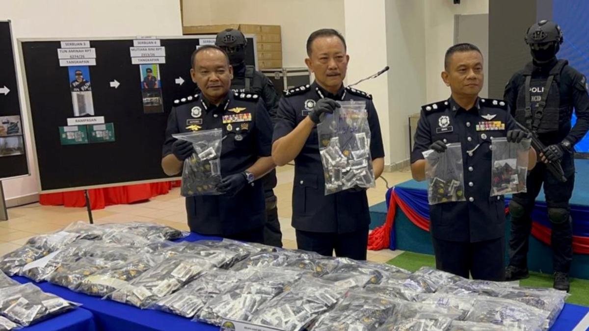 Drug-infused Vape Syndicate Dismantled in Johor: Seven Arrested, RM10.68m Haul Seized