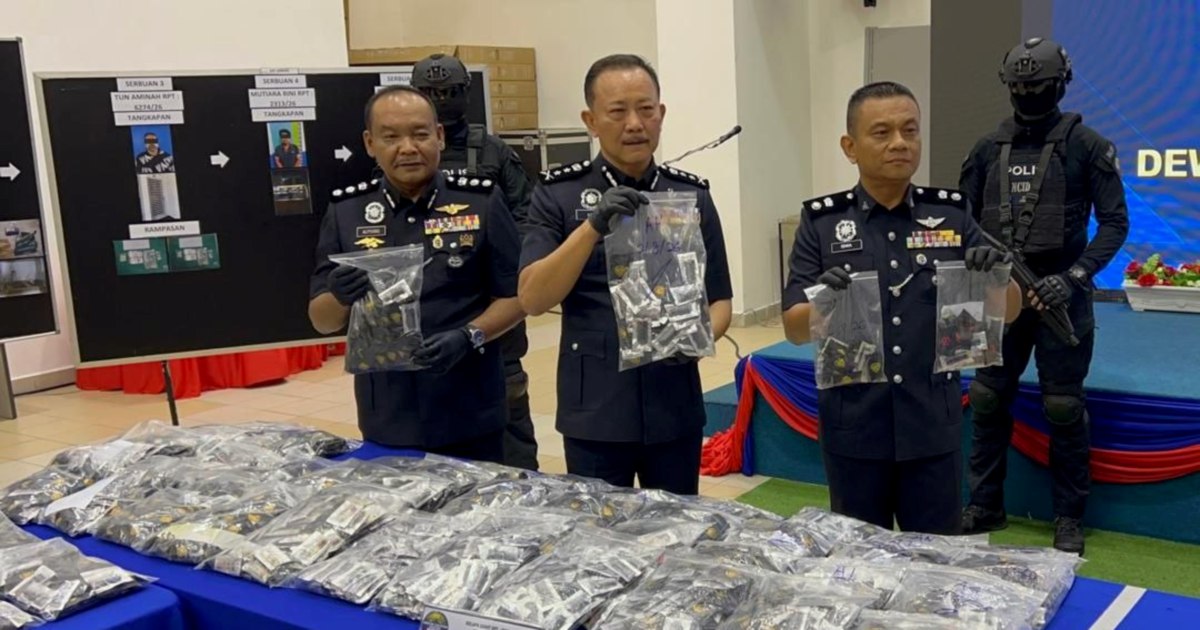 Drug-infused Vape Syndicate Dismantled in Johor: Seven Arrested, RM10.68m Haul Seized