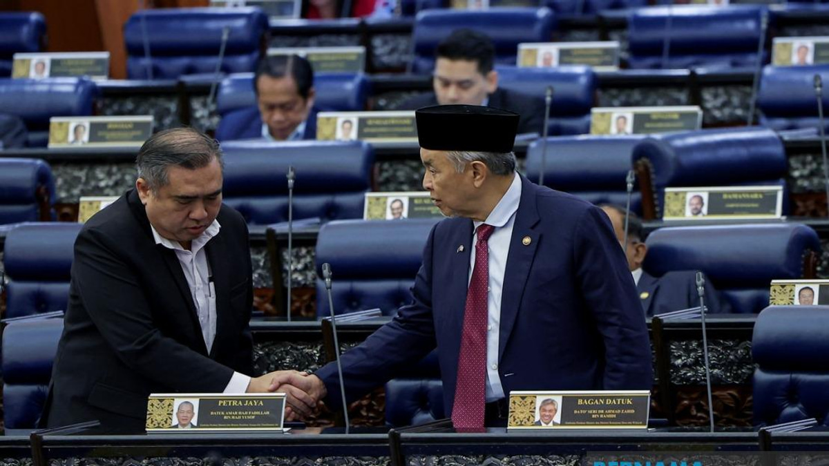 Malaysia's Road Transport Bill Gets Stricter: Fines Doubled, Jail Terms Enhanced