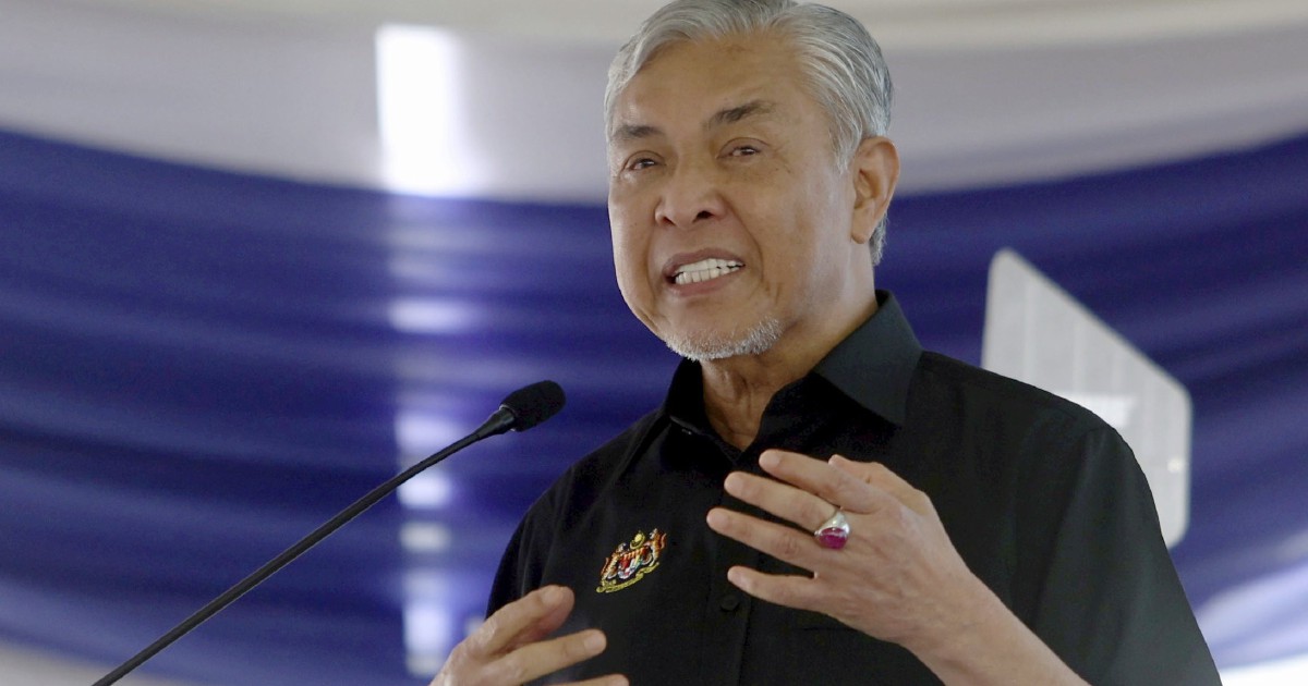 Zahid Rules Out Early Election Talk as Government Focuses on Stability