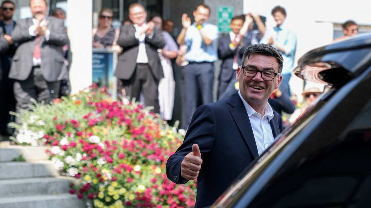 Singapore's Wong Extends Warm Welcome to Britain's New PM Burnham
