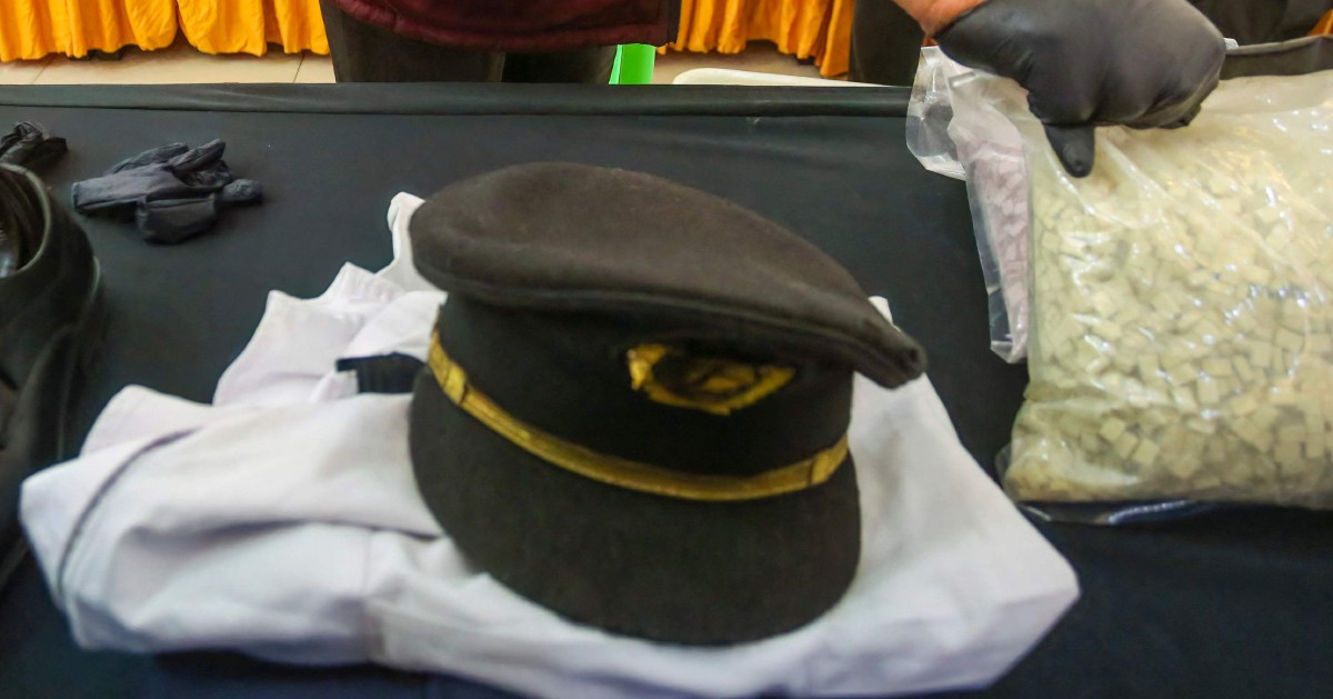 Airport Worker Becomes Focus of Inquiry into Malaysia Airlines Pilot Drug Case