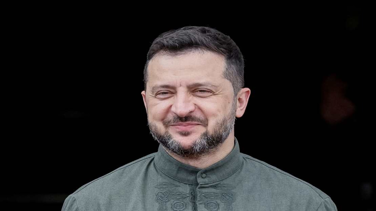 Zelensky Presses Ahead With Hero Memorial Law Amid Polish Fury Over UPA Commemoration