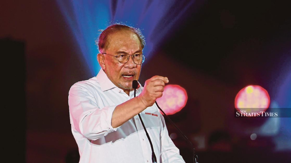 Anwar calls on Negri Sembilan voters to maintain PH support for uninterrupted development gains