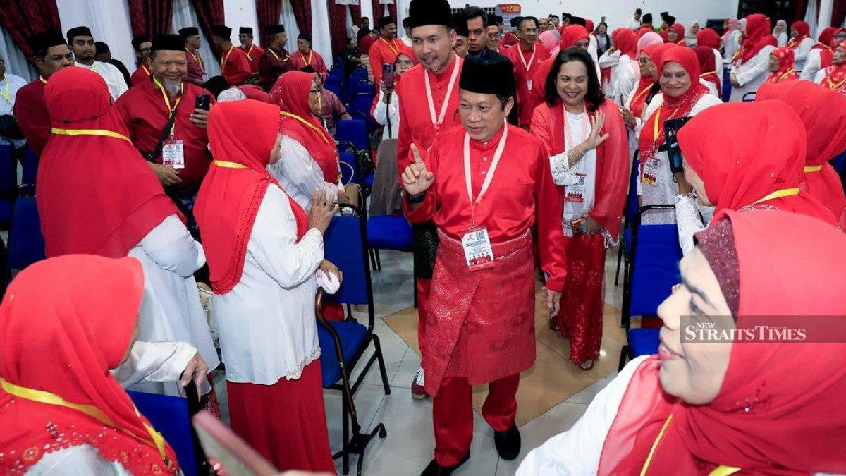 Ahmad Maslan Rejects Claims BN Will Be Overwhelmed by Perikatan Nasional