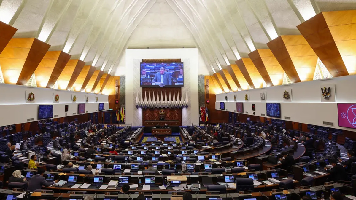 Parliament to revisit prime minister term limit as constitutional reform debate resumes