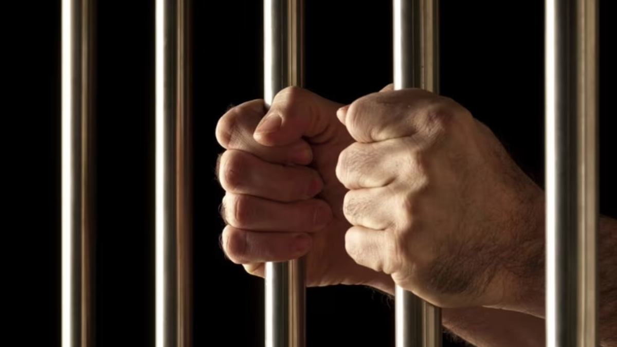 Former Unit Trust Consultant Handed 18-Month Jail Term and RM2 Million Fine for Investment Fraud