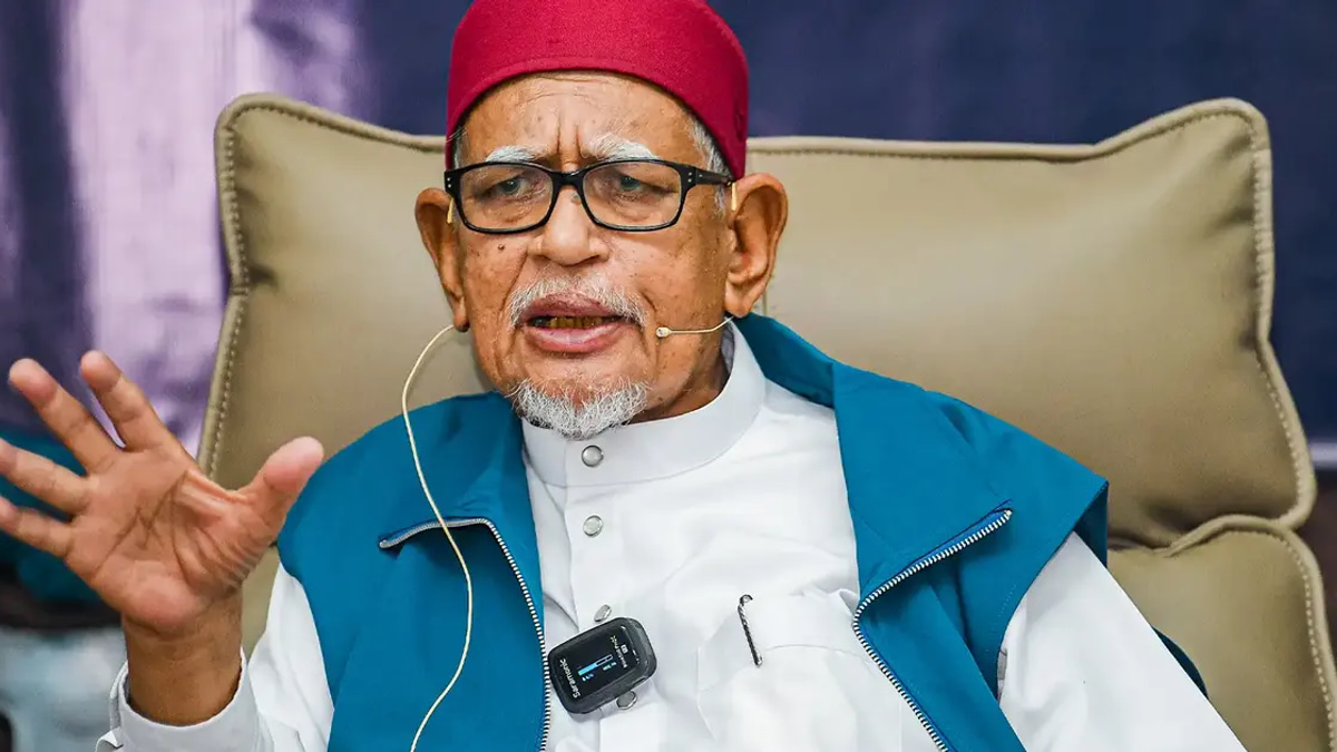 PAS President Hadi to Face Court Over DAP Comments