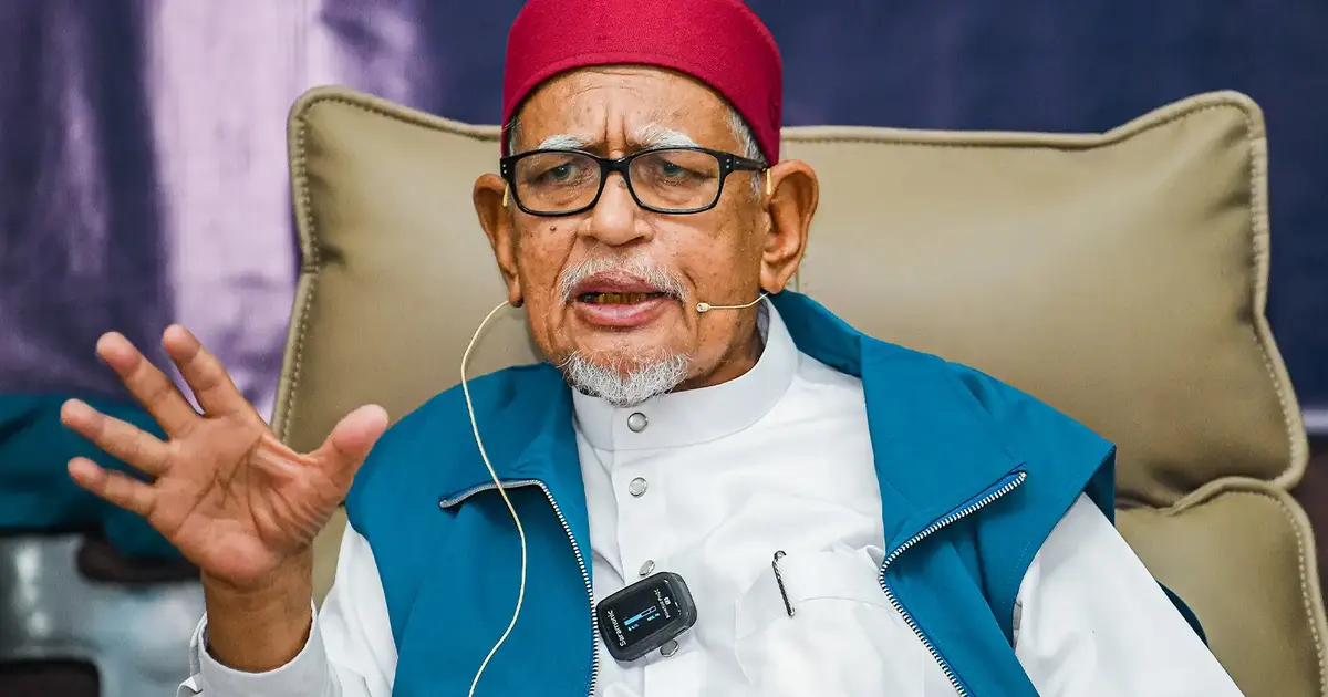 PAS President Hadi to Face Court Over DAP Comments