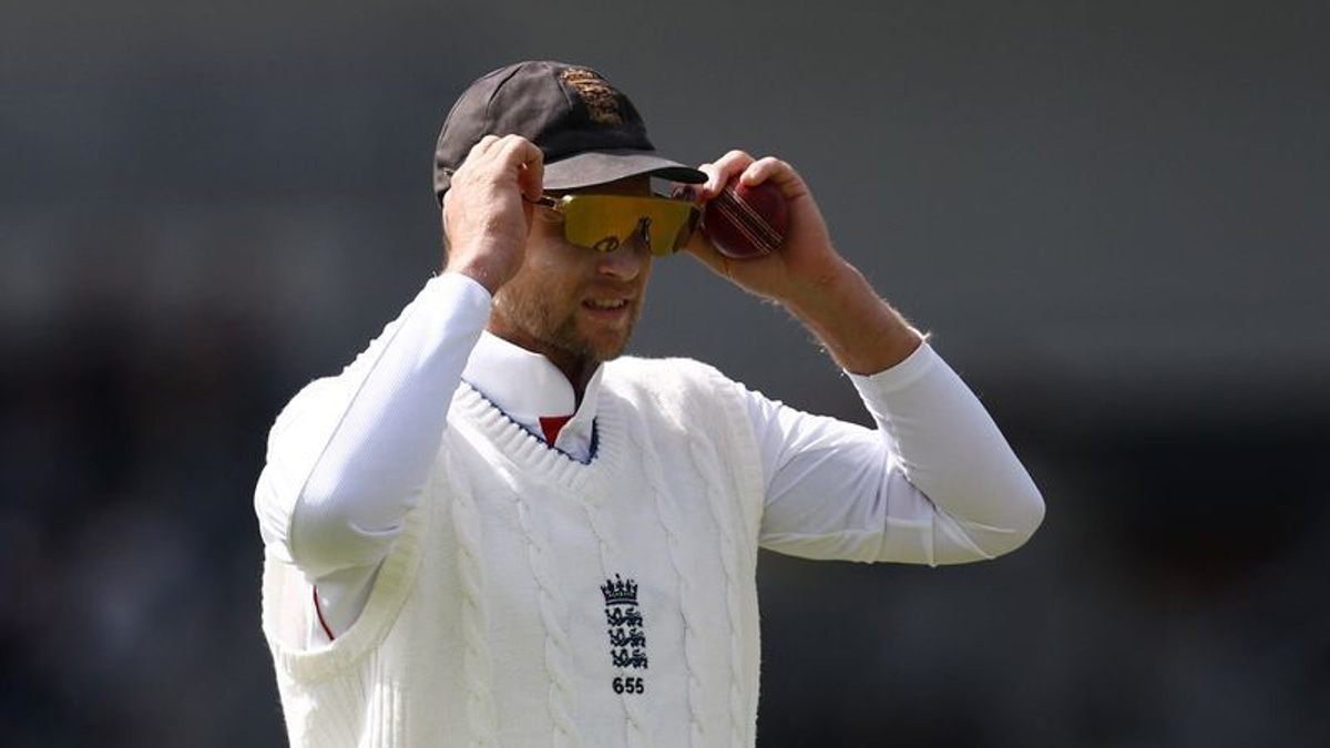 England Captain Root Exasperated by Repeated Off-Field Misconduct as Carse Dropped from Pakistan Test