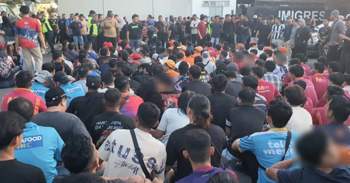 Immigration crackdown in Johor uncovers four-year passport fraud scheme involving 226 migrants