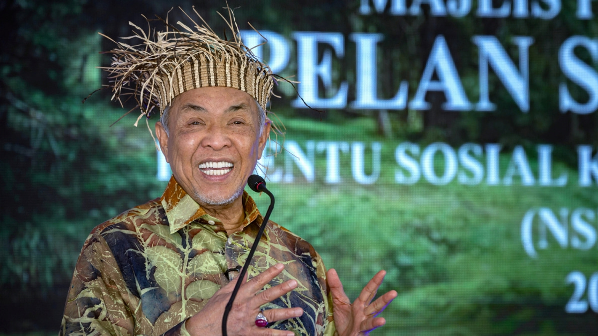 Zahid Gives Rauf Full Authority to Broker Melaka Election Coalition Deals