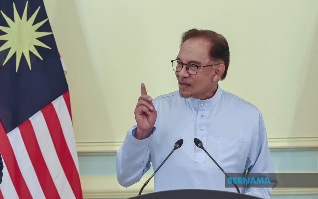 Anwar's Gaza Strategy Blends Law, Diplomacy and Humanitarian Action, Says Analyst