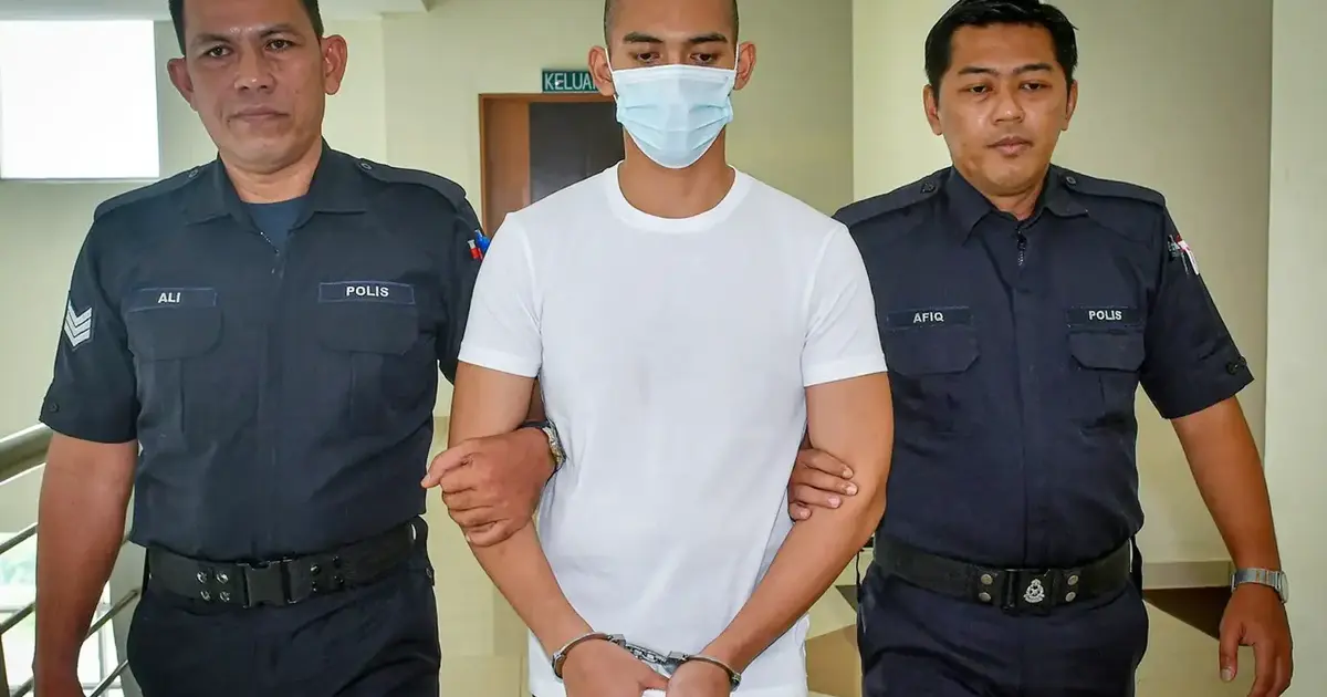 Man Sentenced to 32 Years and 12 Strokes of the Cane for Killing Girlfriend with Pillow