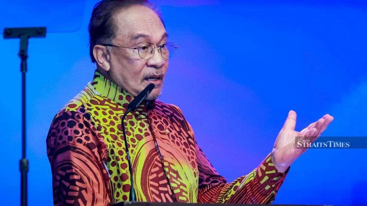 Anwar Condemns Double Standards in International Law, Citing Norway Missile Dispute